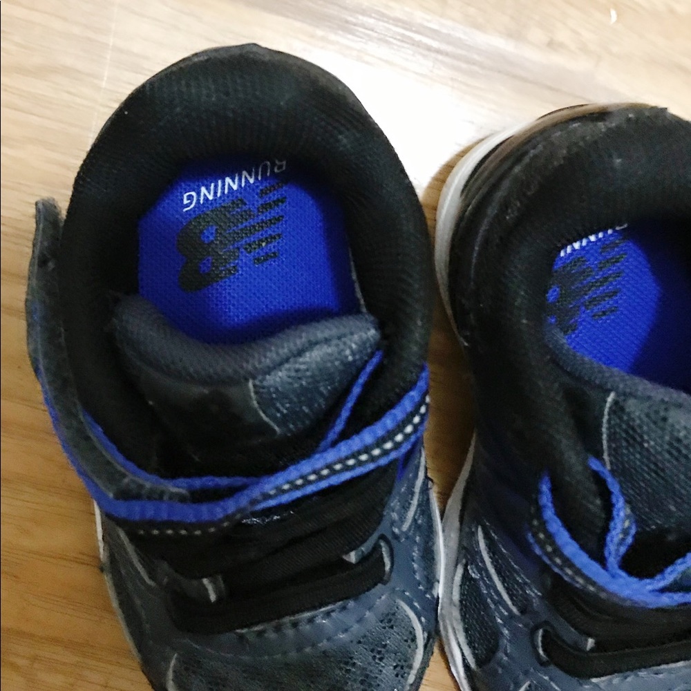 🆕Baby New Balance Black & Blue NB Size 3 NWOT - Picture 3 of 5